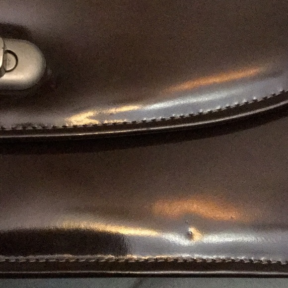 Like New VTG Y2K Tony Graham Patent Leather Baguette Clutch/Purse